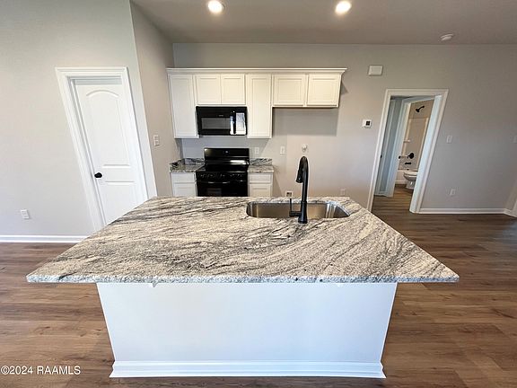 3rd image of 106 Hardwicke Ct