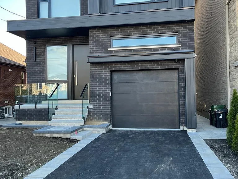 70 Chamberlain Ave #2 — Photo 19