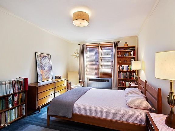 5th image of 736 W 186th St APT 6H