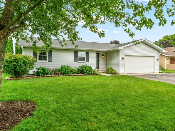 1108 Bittersweet Dr, Plano, IL 60545