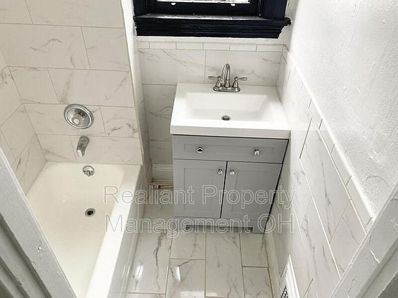 2nd image of 5111 Marion Ave