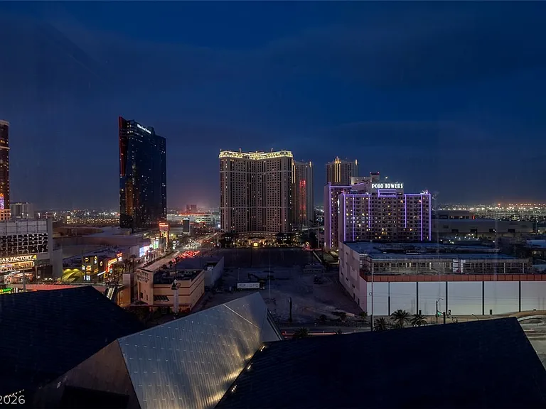 3722 Las Vegas Blvd S #1104 — Photo 37