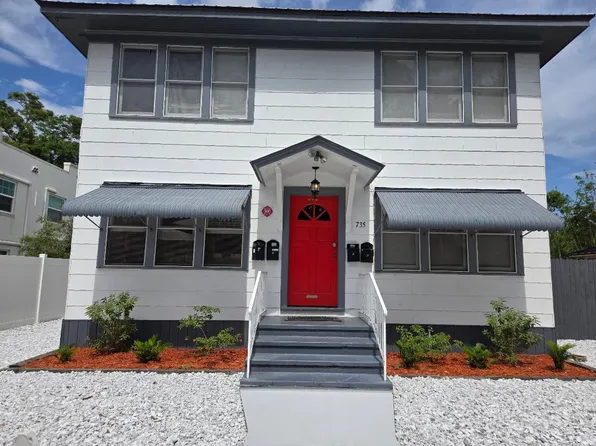 735 Grove St N, Saint Petersburg, FL 33701