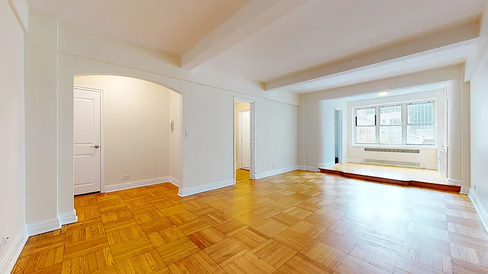 Rented by Bond New York | media 10