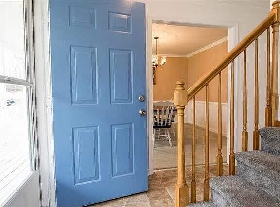 4th image of 337 Wadsworth Dr