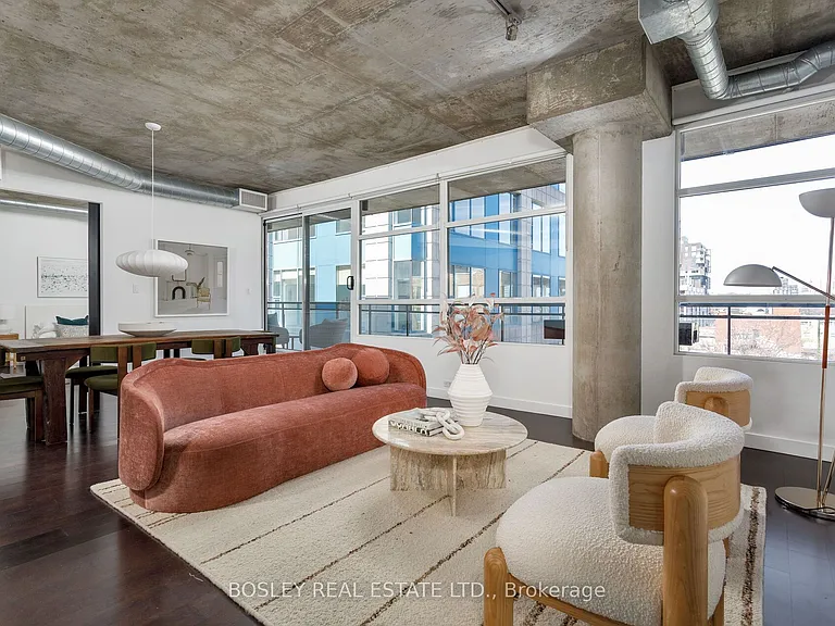 42 Camden St #703 — Photo 1