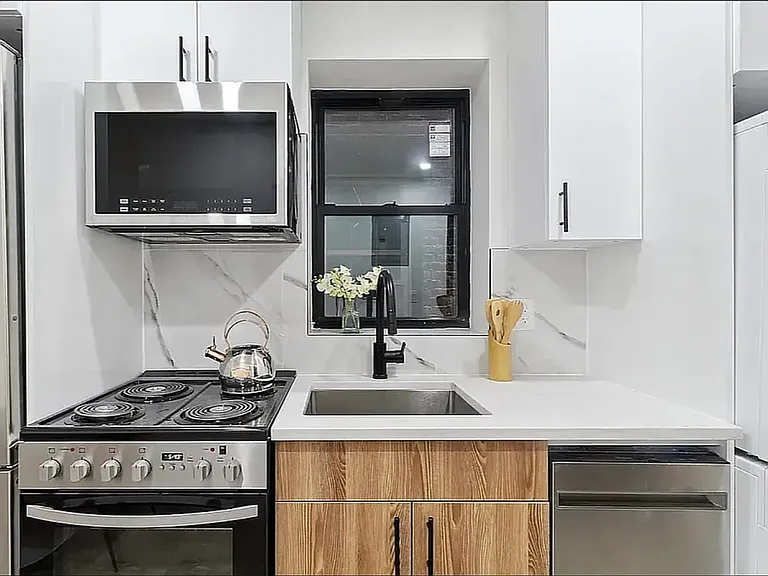 176 Rivington St #3 — Photo 3