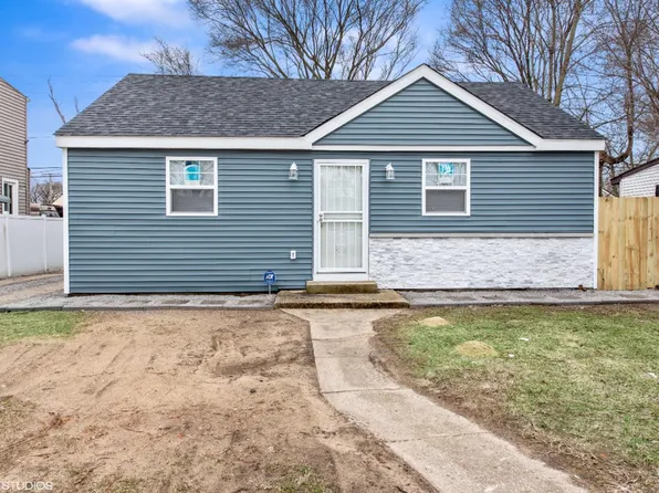 4717 E 10th Ave, Gary, IN 46403