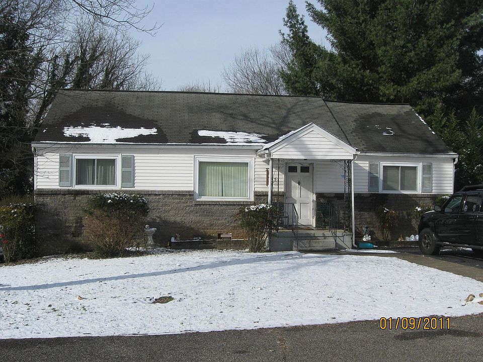 1st image of 2423 Emoriland Blvd