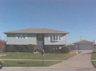 11840 W 103rd Ct, Saint John, IN 46373