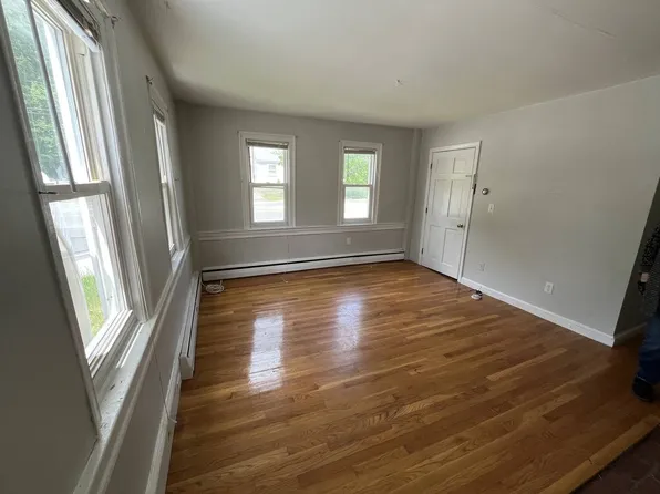 1330 High St Floor 1, Westwood, MA 02090