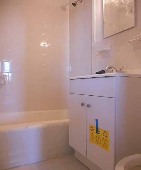 Rockaway Pkwy — Photo 9