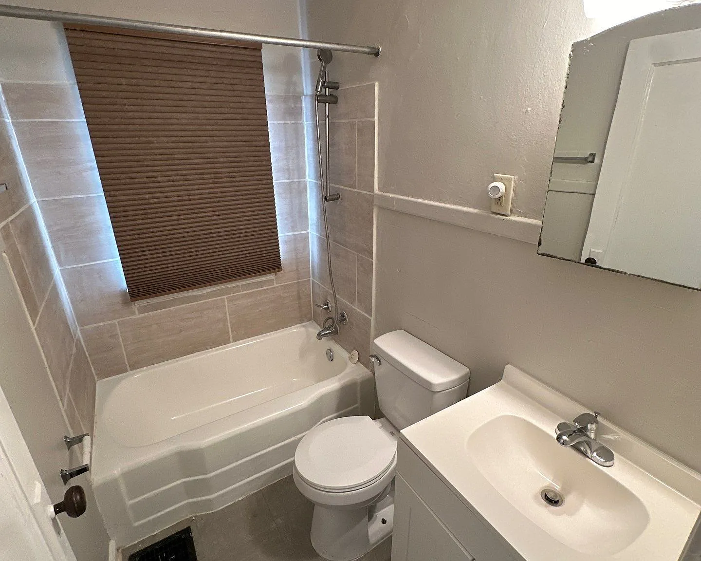1 bed, 600 sqft, $850 — Photo 1