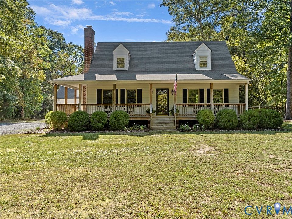 1st image of 138 W Spring Rd