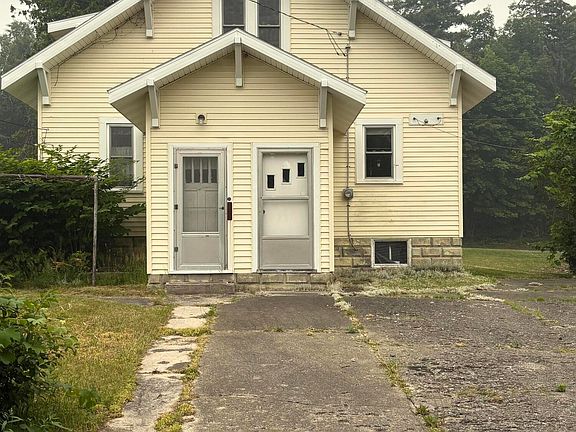4th image of 150 S 6th St
