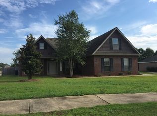 205 Memorial Dr, Fairhope, AL 36532