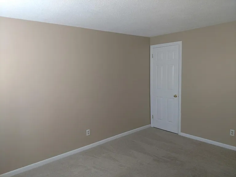 151 Allen St #151 — Photo 7
