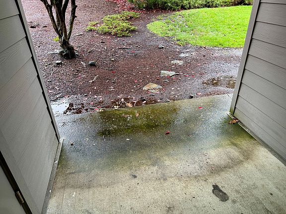 3rd image of 12642 NW Barnes Rd APT 2