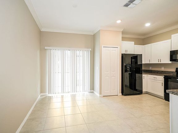 2nd image of 1552 Cassius St
