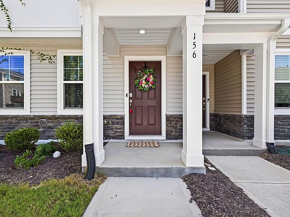 3rd image of 156 Sweet Lilac Way