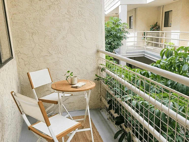 Chamoune Senior Apartments — Photo 4