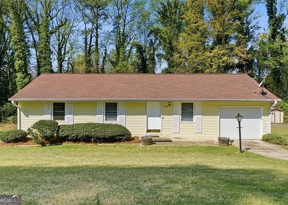 1st image of 2614 Spring Dr SE