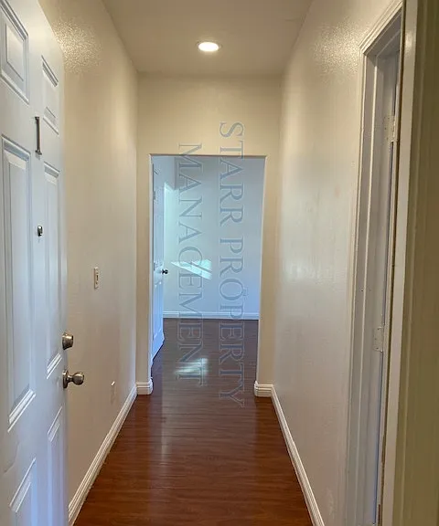 346 N California St — Photo 10