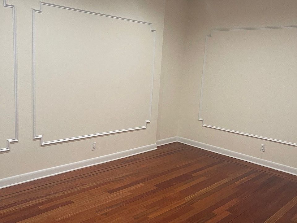 1st image of 295 Clinton Ave #110