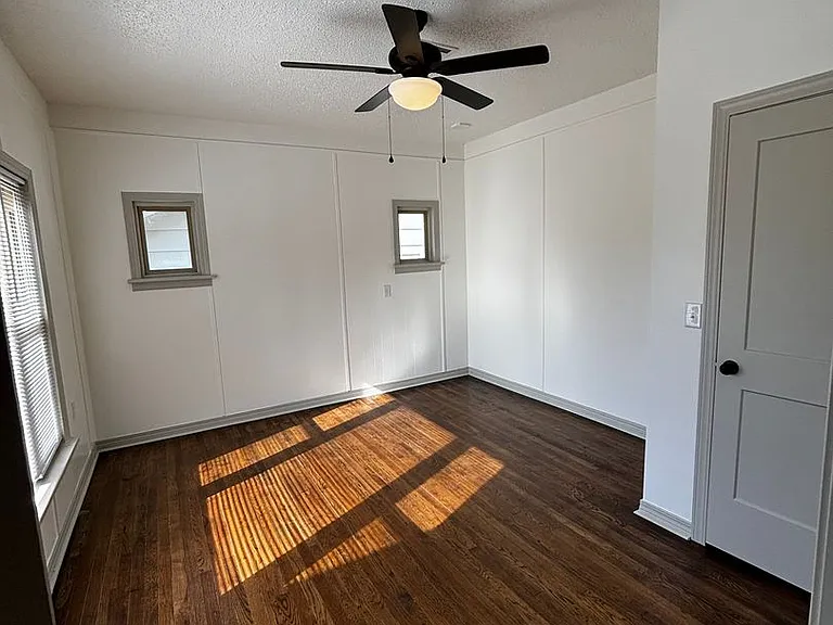 1100 W Wade St — Photo 6