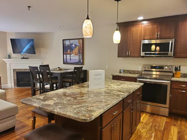 8 Northway Drive #104, Newry, ME 04261