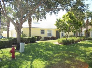 4950 Grinnell St, Lake Worth, FL 33463