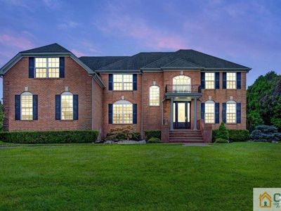 45 Stevenson Dr, Marlboro, NJ, 07746