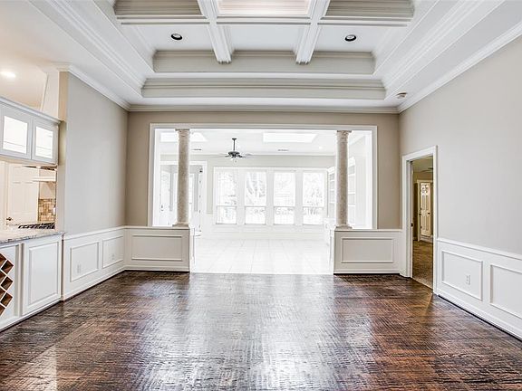 5th image of 7602 Jefferson Cir