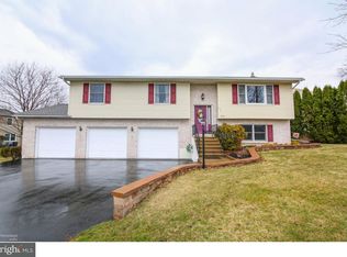 3905 Carter Republic Rd, Bethlehem, PA 18020