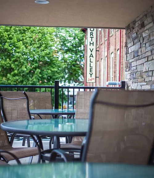 NORTH VALLEY LOFT APARTMENTS — Photo 7