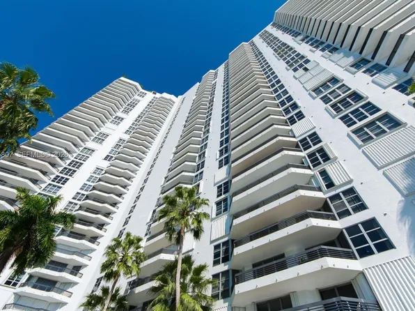 19101 NE 36th Ct #1003, Aventura, FL 33180