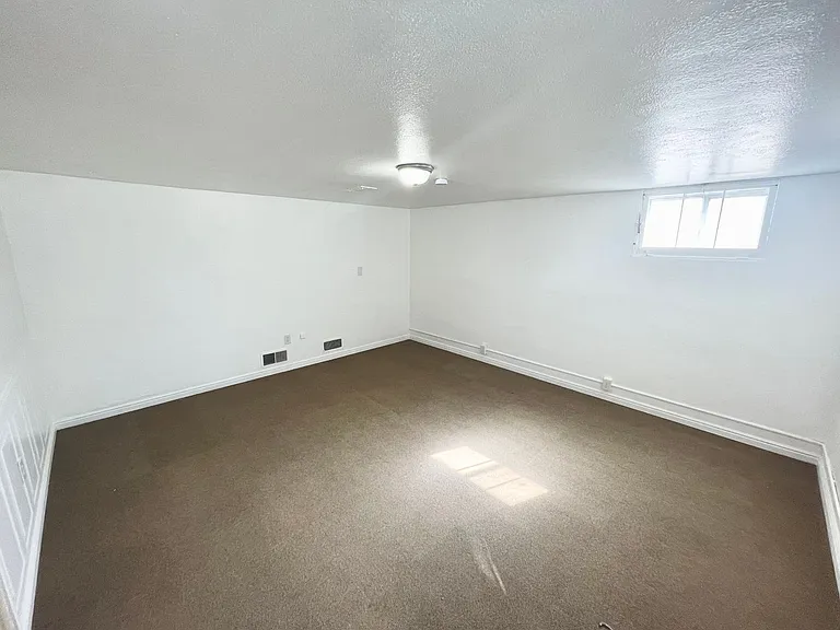 621 N Kimball Ave — Photo 9