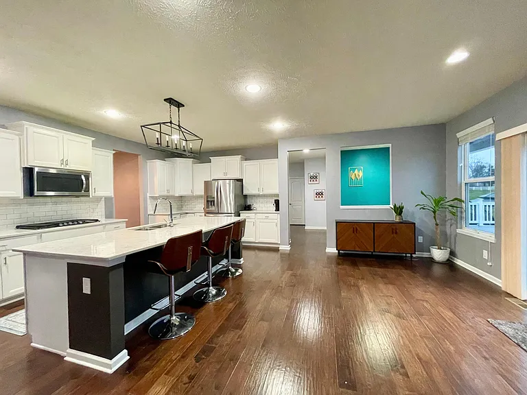 2038 Fieldcrest Ln — Photo 18