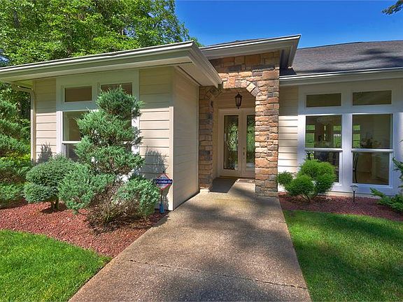 4th image of 14414 Talmo Dr NW