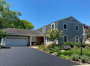 877 W Lanark Ln, Palatine, IL 60067
