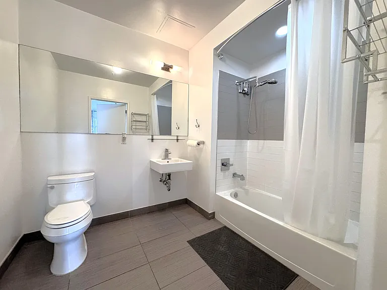 217 Newark Ave #517 — Photo 7