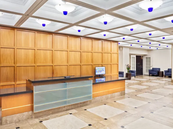 100 Maiden Lane image 16 of 20