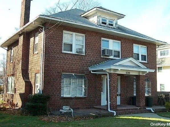 139 Irving Place, Woodmere, NY 11598