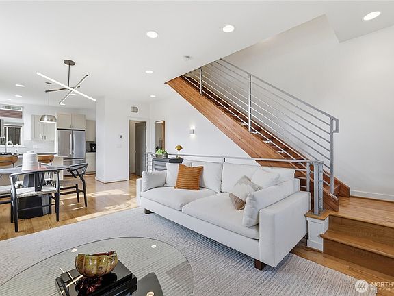 4th image of 316 NW 41st Street #B