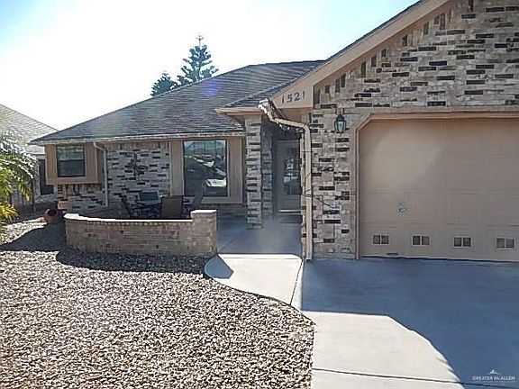 3rd image of 1521 River Bend Dr