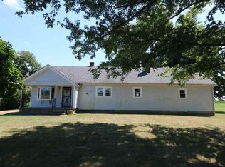 9427 E County Road 700 N, Seymour, IN 47274