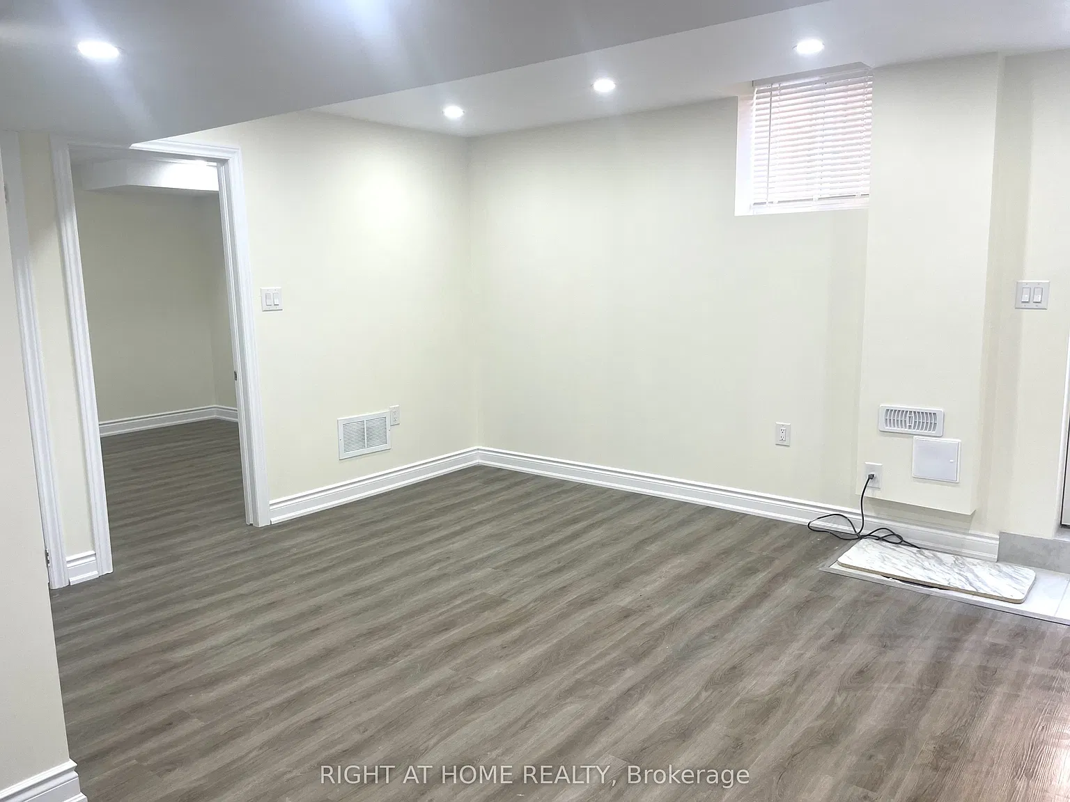 2 bed, $1,700 — Photo 2