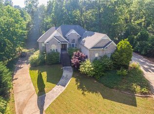 644 Wellington Dr, Winder, GA 30680