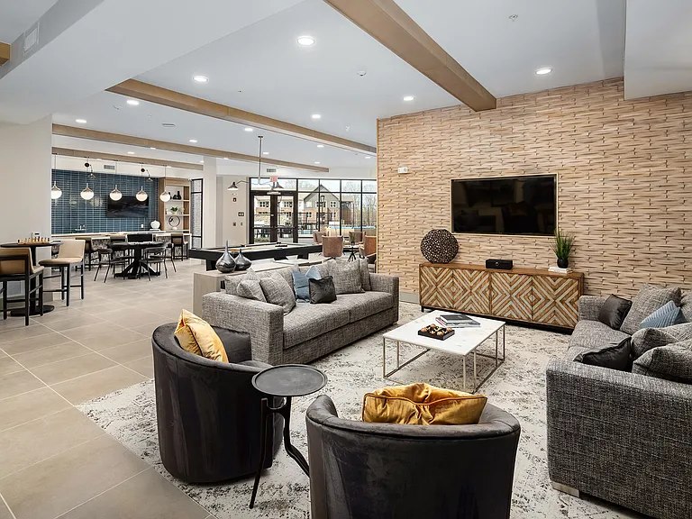 Aura Creekside Apartments — Photo 20
