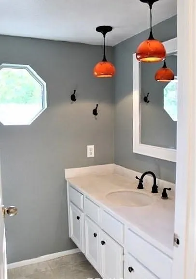23491 Thornewood Dr — Photo 3